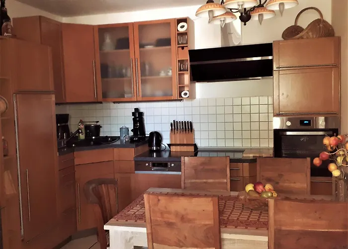 Oberer Meisterstein 6, Apartment *